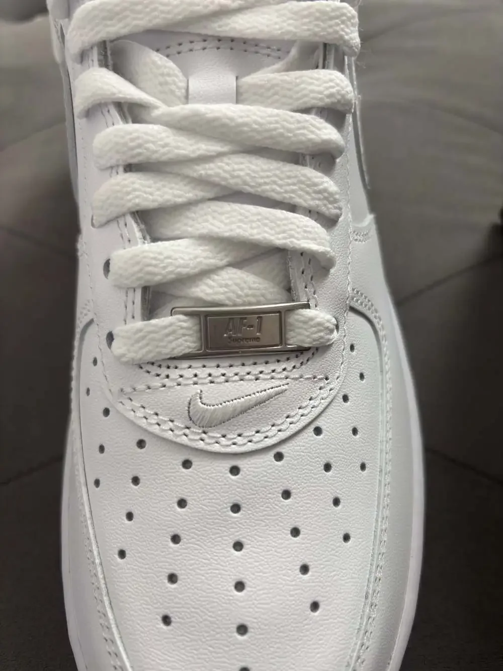 Nike Air Force 1 Low x Supreme 'Box Logo - White' (CU9225-100) - Picture 3 of 8